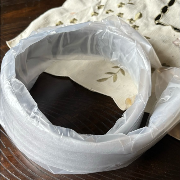 Authentic COACH Pebbled leather 1.75"W adjustable clasp bag belt - Picture 2 of 7